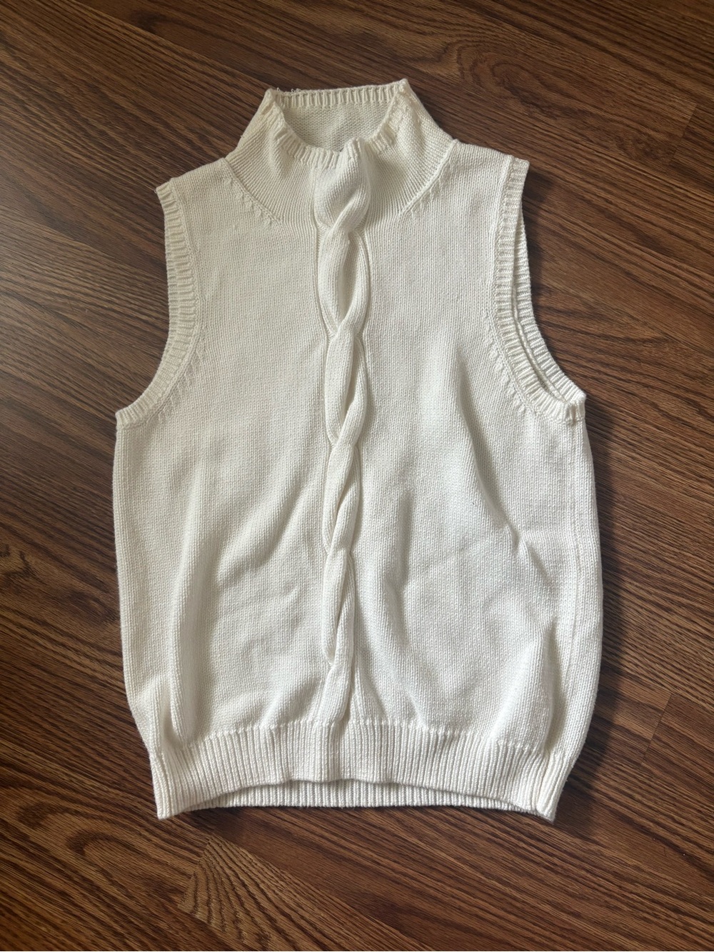 Grace Dane Lewis Sleeveless Cable Knit Sweater Tank - Cream
